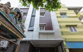 Oyo 17224 Swarnam Residency